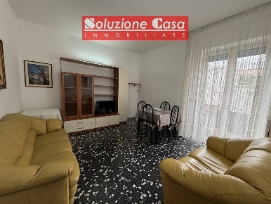 Foto Appartamento in via Castellammare, Canosa di Puglia Centro di 80 m²