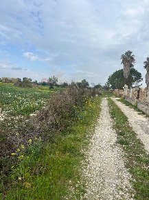 Foto Terreno agricolo a Augusta Falà II di 10000 m² in vendita