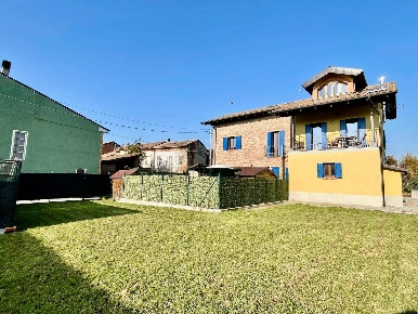 Foto Appartamento a Castellazzo Bormida di 90 m² con 4 locali in vendita