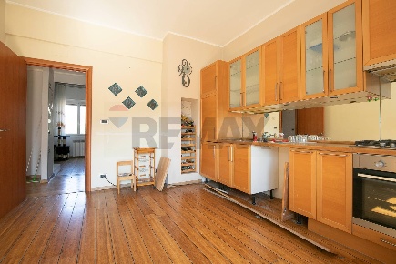 Foto Appartamento in via Gallino, Genova Pontedecimo di 89 m² con 6 locali