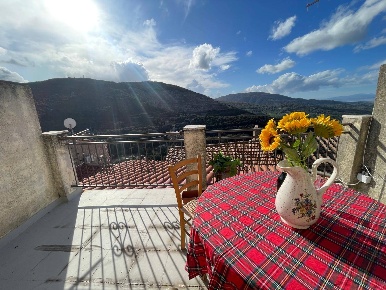 Foto Appartamento in Piazza Bruno Buozzi 9, Gavorrano Centro di 203 m²