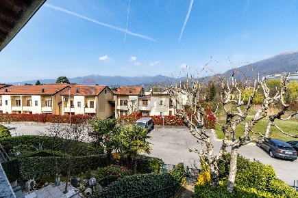 Foto Villa a schiera in via perlasca/  via don monza 18, Bosisio Parini