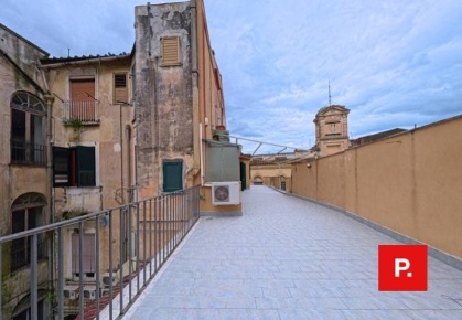 Foto Appartamento in Via Mazzocchi 23, Santa Maria Capua Vetere di 185 m²