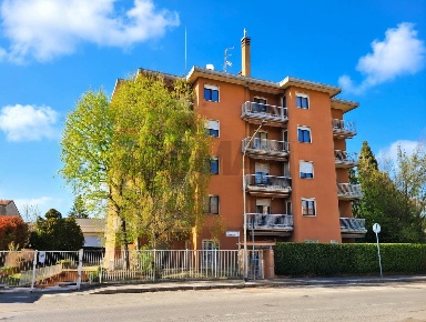 Foto Appartamento in via Barbara Melzi 135, Legnano Legnarello di 111 m²