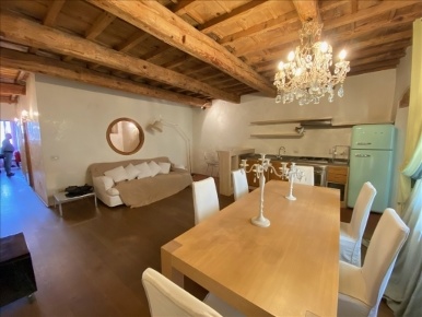 Foto Appartamento in PRATO, Firenze Borgo Ognissanti - Il Prato di 80 m²
