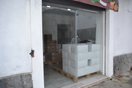 Foto Attività commerciale a Gragnano Trebbiense Gragnanino di 70 m²