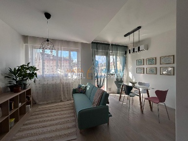 Foto Appartamento in Via Arezzo 77, Massa Marina di Massa Centro di 70 m²