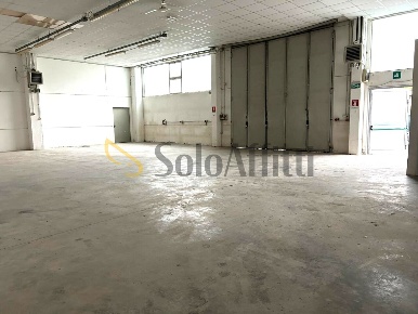 Foto Capannone industriale a Trecastelli Passo Ripe di 225 m² con 1 locali