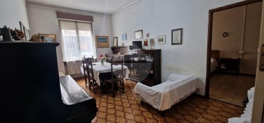 Foto Appartamento in Via Pietro da cemmo, Milano di 117 m² con 3 locali