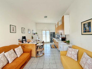 Foto Appartamento in CORSO CAVOUR, Montefiascone di 61 m² in vendita