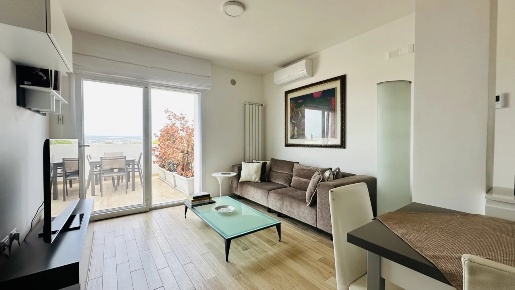 Foto Appartamento in VIA GENERALE MESSINA 129, Taranto Borgo di 80 m²