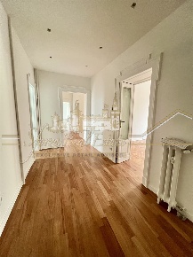 Foto Appartamento in Via Spartaco, Milano Montenero di 108 m² con 4 locali