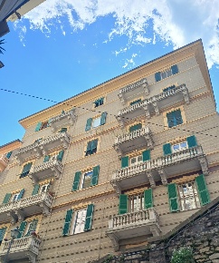 Foto Appartamento a La Spezia Centro Storico di 186 m² con 7 locali