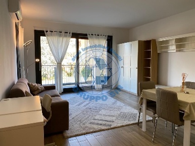 Foto Appartamento in Via Cavallotti, Monza Triante di 40 m² con 1 locali