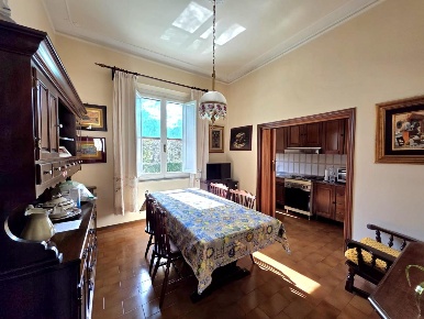 Foto Appartamento a Santa Croce sull'Arno Centro di 130 m² con 5 locali