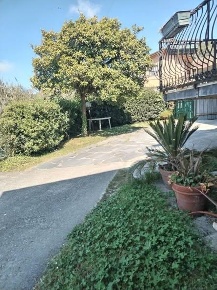 Foto Villa bifamiliare a Massa Romagnano di 80 m² con 3 locali in vendita