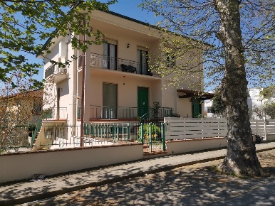 Foto Appartamento a Fucecchio San Pierino di 140 m² con 6 locali in vendita