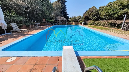 Foto Villa unifamiliare a Livorno Montenero Basso - Montenero Alto