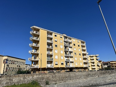 Foto Appartamento in Via DEGLI STUDI 84, Barcellona Pozzo di Gotto Centro