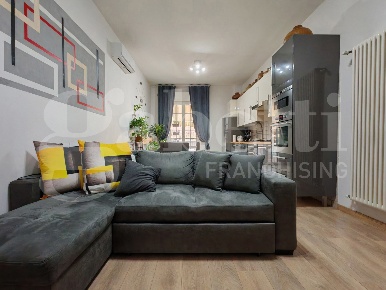 Foto Appartamento in manifattura, Signa Centro di 89 m² con 3 locali