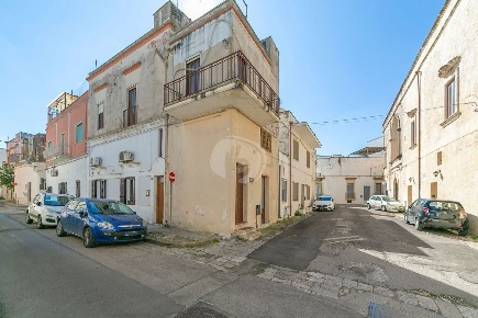 Foto Casa indipendente in Piazza Elia 6, Nardò Centro di 105 m² in vendita