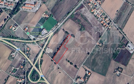 Foto Terreno agricolo in Via Frate Lupo 0, Gubbio di 9000 m² in vendita