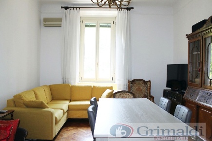 Foto Appartamento in Tibaldi, Milano Ascanio Sforza di 120 m² con 4 locali