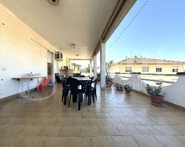 Foto Appartamento a Castelfranco di Sotto Centro di 130 m² con 5 locali