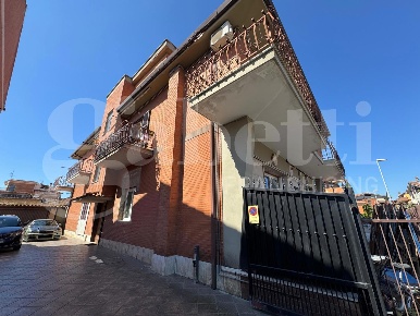 Foto Appartamento in Via COSIMO MACIOCCO 10, Marino Cava dei Selci