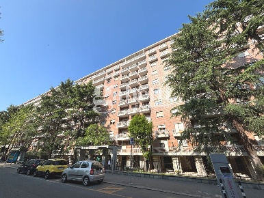 Foto Appartamento in Corso Monte Cucco 72, Torino Pozzo Strada di 125 m²