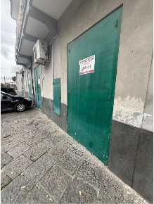 Foto Negozio in Via Madonna Dell'Arco snc, Sant'Anastasia Centro di 50 m²