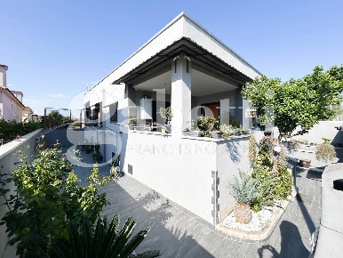 Foto Villa singola in Viale Giove 23, Giugliano in Campania Lago Patria