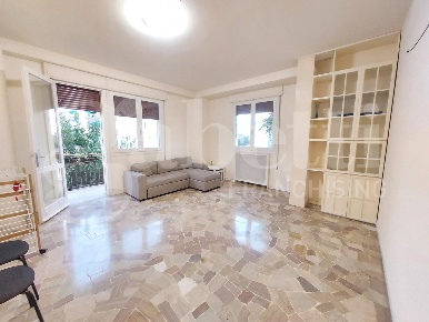 Foto Appartamento in Via FOSCOLO 1, Treviso Stadio Omobono Tenni di 90 m²