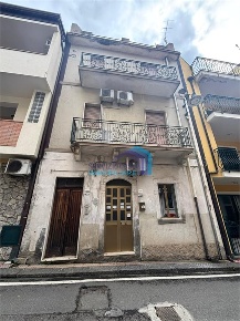 Foto Casa indipendente in VIA VITTORIO EMUALE, Letojanni di 120 m²