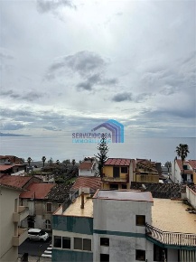 Foto Appartamento in Via Salvatore comandante todaro, Nizza di Sicilia