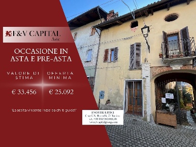 Foto Appartamento in Via San Grato, Torre Canavese di 135 m² con 4 locali