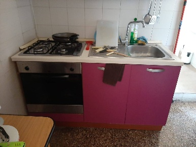 Foto Stanza in Viale Francesco Bonaini 1, Pisa Stazione Centrale di 100 m²