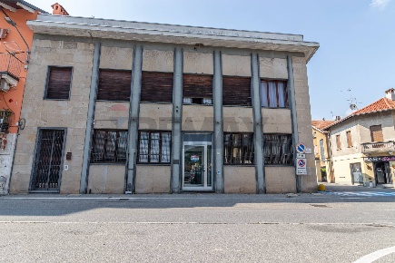 Foto Locale commerciale in VIA DON FRANCESCO CAMPI 54, Crevacuore di 392 m²
