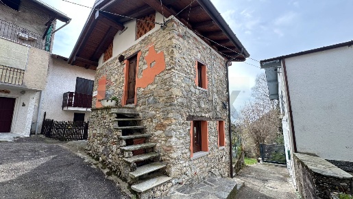 Foto Casa indipendente in Arioli, Cittiglio Vararo di 60 m² con 2 locali