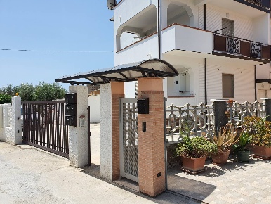 Foto Appartamento in via Abruzzi 200, Catanzaro Fortuna - Corvo di 75 m²