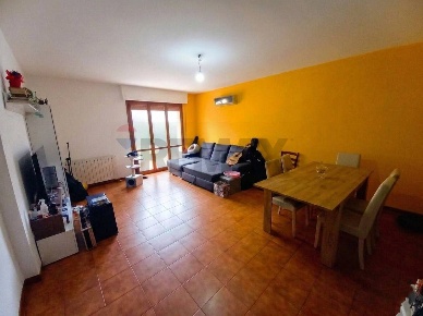 Foto Appartamento a Borgo a Mozzano Valdottavo di 112 m² con 7 locali