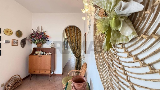 Foto Appartamento a Camaiore Lido di Camaiore di 101 m² con 6 locali