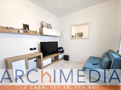Foto Appartamento in Via Adua, Vedano Olona Centro di 65 m² con 2 locali