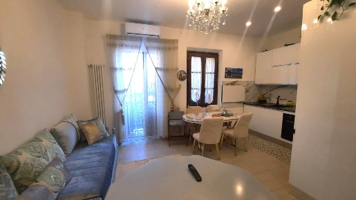 Foto Appartamento in Via L. Muzzi 16, Prato Centro Storico - Duomo di 70 m²