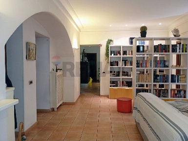 Foto Appartamento in Via Santa Teresa Degli Scalzi 58, Napoli Sanità