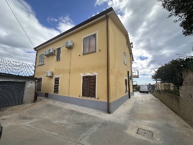 Foto Villa unifamiliare in Contrada Roccani, Simeri Crichi Roccani