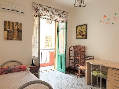 Foto Stanza in Via Thaon di Revel, Catanzaro Catanzaro Lido di 90 m²