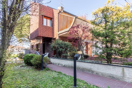 Foto Case semi ndipendenti in VIA BENEDETTO MARCELLO 7, Busto Arsizio