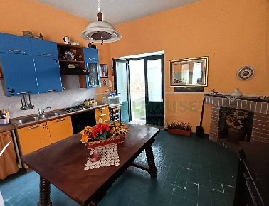 Foto Casa indipendente in via San Giuseppe di Sommana, Caserta di 91 m²