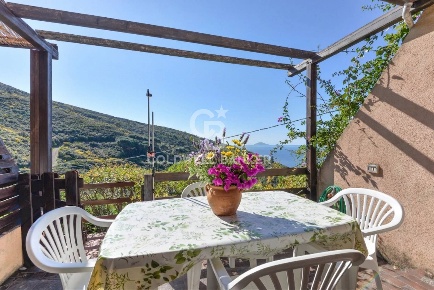 Foto Appartamento in Via Fonza, Campo nell'Elba di 58 m² con 3 locali